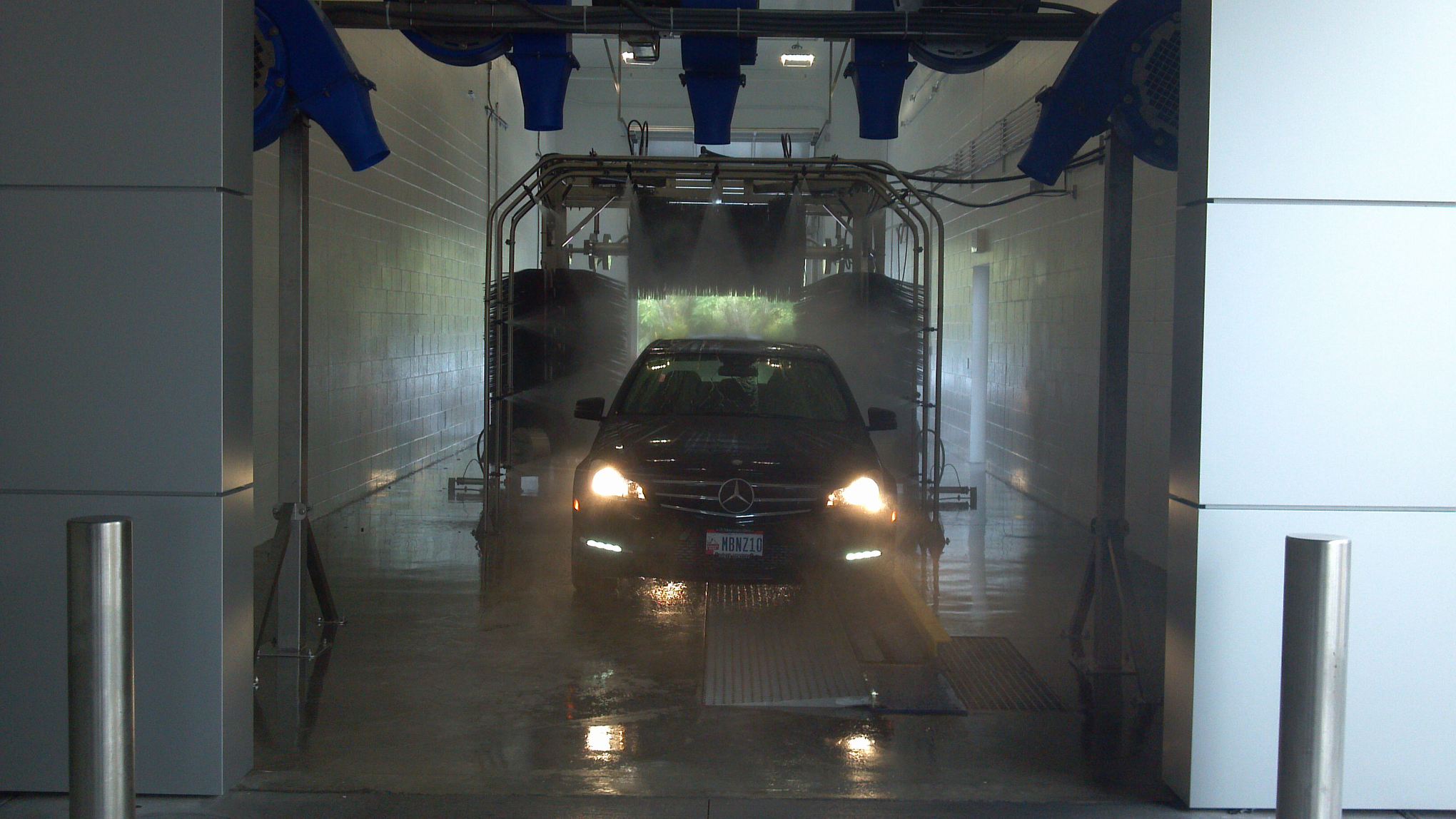 Wash 30-60 cars per hour in the size of most bays with the In Bay Tunnel!